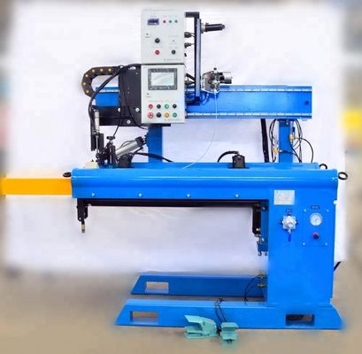 500 mm - 3000 mm Longitudinale Naad Las Automatische Warmlucht Lasmachine