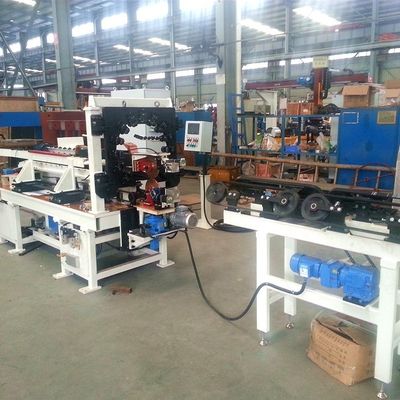 Metalen plaat lassen Automatische zonne-waterverwarming Naad lassen met 0,5 mm gegalvaniseerde schelp en lasdiameter 180-600 mm