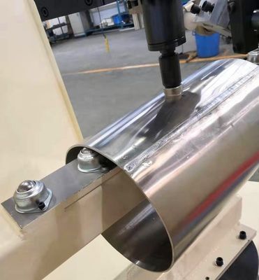 Precision Cylinder Nut Gas Shielding Welding Machine voor compressie hydropneumatische tanks